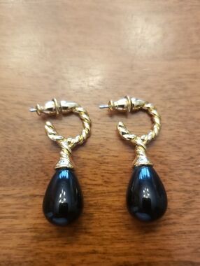 Vtg Monet Gold Twist Hoop Earrings with Black Teardrop - 1.25" Long